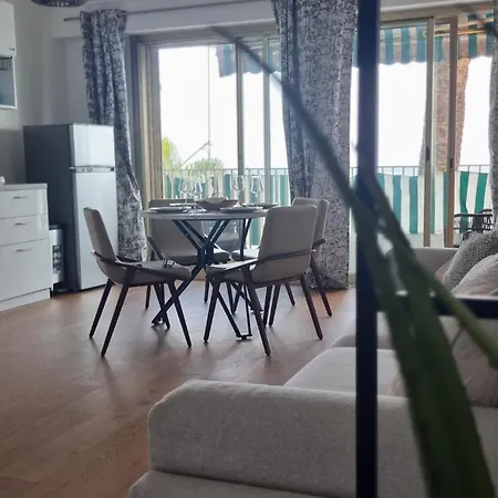 Appartement Sea View 1br, Steps To The Roquebrune-Cap-Martin