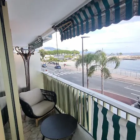 Appartement Sea View 1br, Steps To The